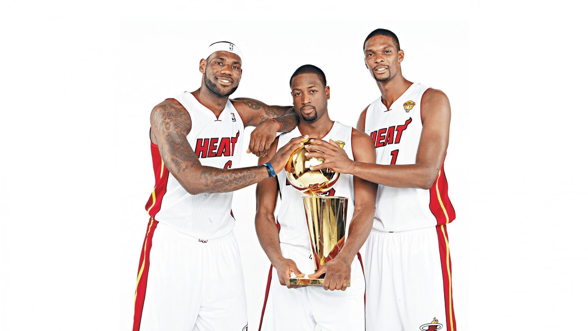 男篮国家队首次引入日常营养干预支持训练恢复科学化，男蓝国家集训队