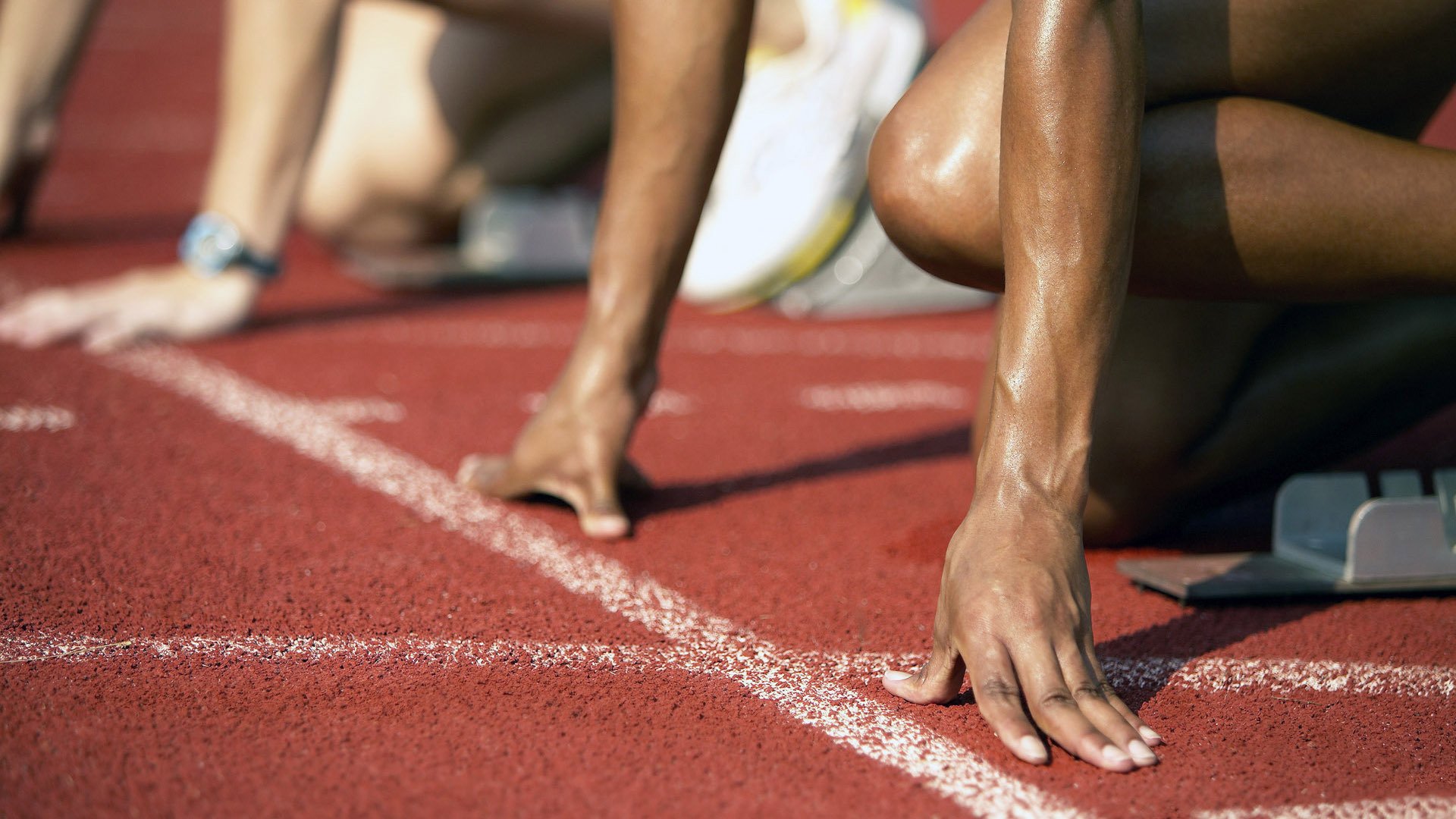 里奇·麦考的个人传奇与全黑队的辉煌密不可分，麦考利女友